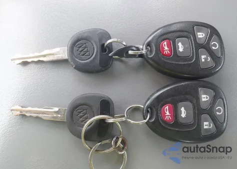 2005 Buick Lacrosse Cxl из США, поврежденный, VIN 2G4WD562851266233